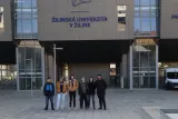 img1262114260.jpg