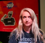 Café Universitas – Dopady tzv. živočišné výroby na zvířata a svět kolem nás