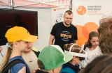 Vědecko–technický jarmark: Od chrámů minulosti k budoucnosti umělé inteligence