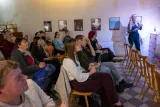 Podzimní Café Universitas se týkalo rizikového dospívání mládeže