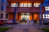 Noc vědy poprvé na Fakultě elektrotechniky a informatiky Noc vědy poprvé na Fakultě elektrotechniky a informatiky